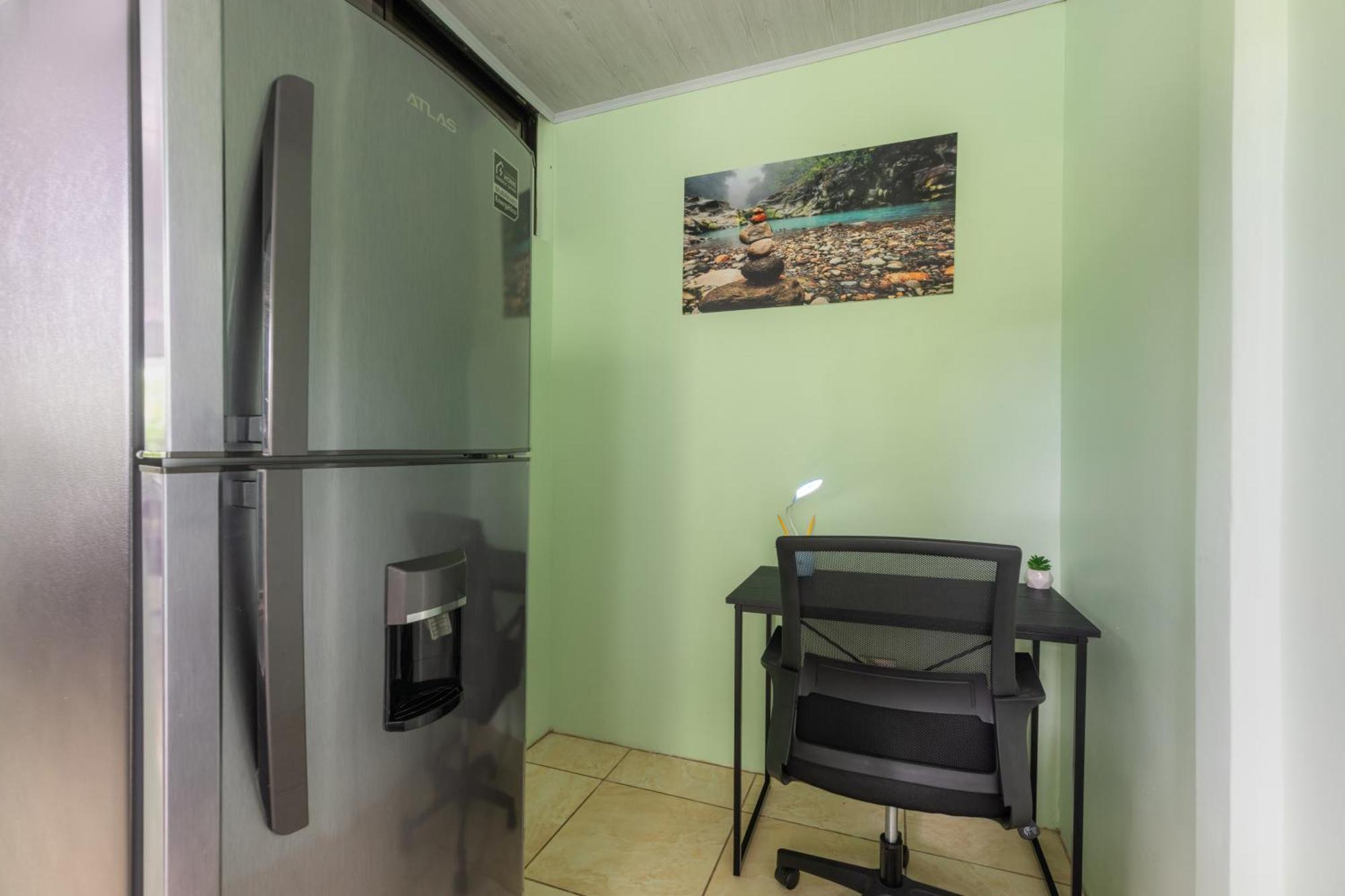 Vacation Home Bartenderluisch La Fortuna Exterior foto