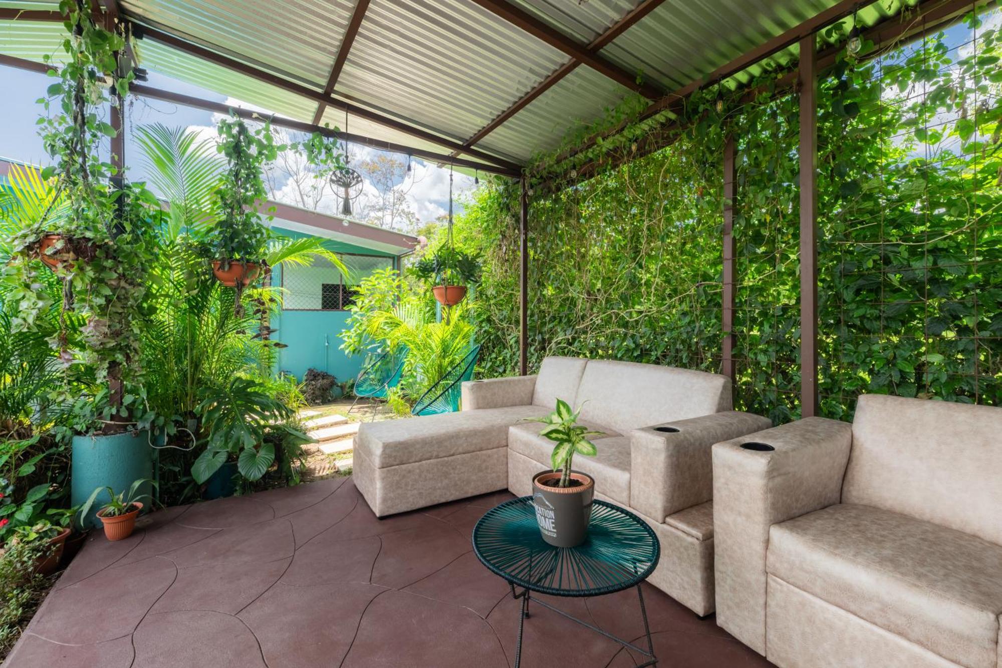 Vacation Home Bartenderluisch La Fortuna Exterior foto
